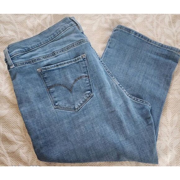 25  Levi Strauss shaping, skinny, Capri - Picture 1 of 7